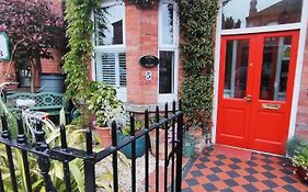 Acara House B&B